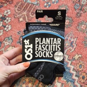 OS1st Black Plantar Fasciitis Socks